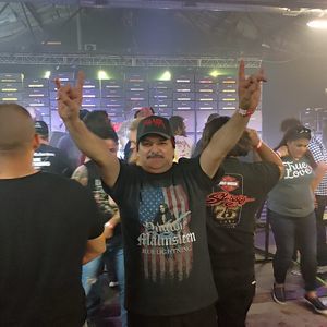 Meet your Posher, Robert